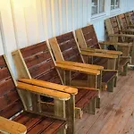 8 Person In Oksvoll