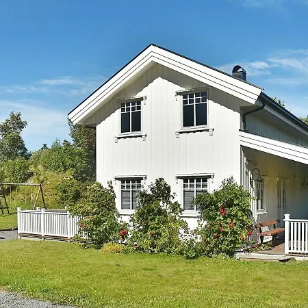 Holiday home Grendaveien Ii *