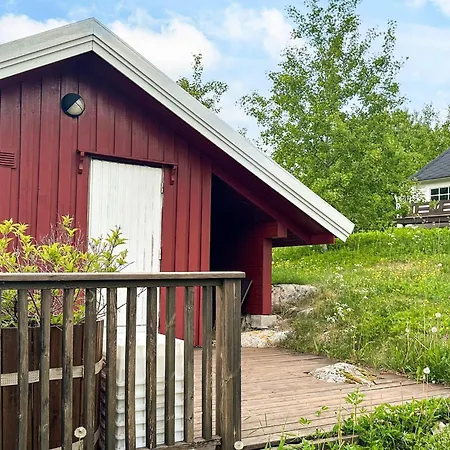 8 Person In Hébergement de vacances Oksvoll
